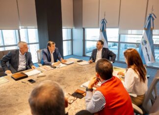 Valdés anunció nuevos programas de vivienda y la modernización del INVICO